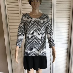 Charming Charlie‎ Top SZ SM NWT